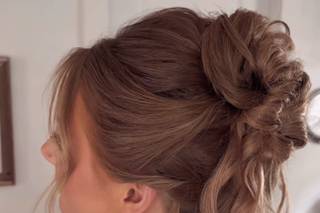 Adorn Salon - 9