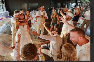 Stroner DJ Services - 3