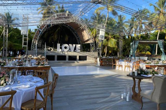 Pearl Beach Club 1