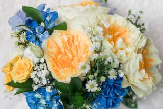 The Harwinton Florist llc - 28