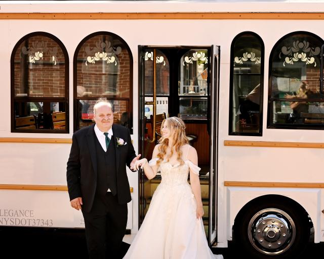 Mark of Elegance Limousine Services - 4