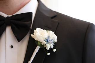 Between the Roses Florist - 5