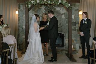 Wedding Officiant Eileen - 9