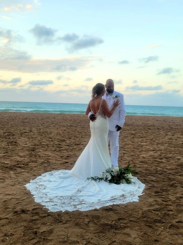 Courtyard by Marriott Isla Verde Beach Resort - 2