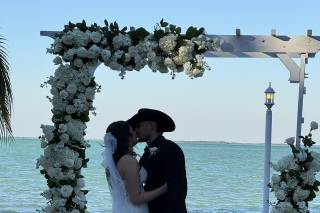 Key Largo Lighthouse Beach Weddings - 67