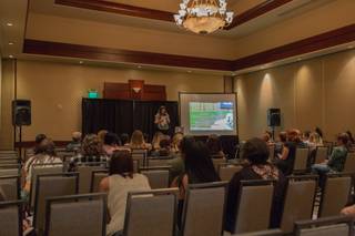 Hilton Woodland Hills / Los Angeles - 4