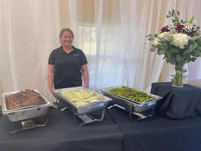 Bilyeus grill on wheels - 4