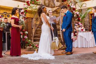 Rev. Mercy - Bilingual Wedding Officiant - 39