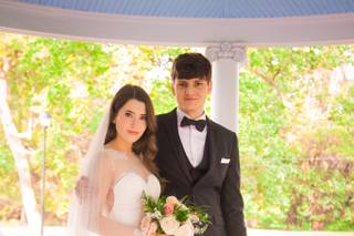 Helga's Bridal and Alteration - 5
