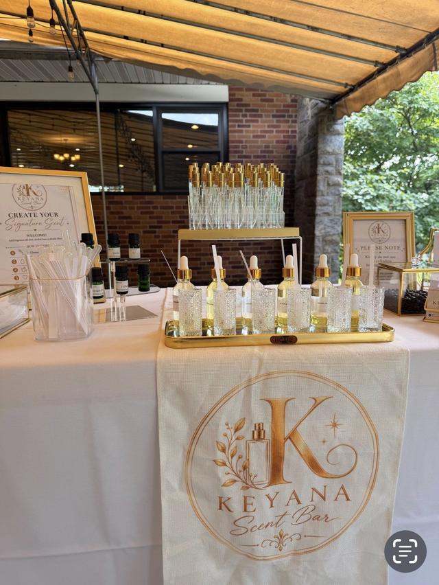 keyana scent bar - 2
