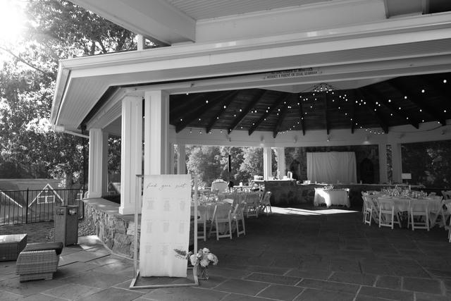 On the Rocks Restaurant at Fox Hopyard - 3