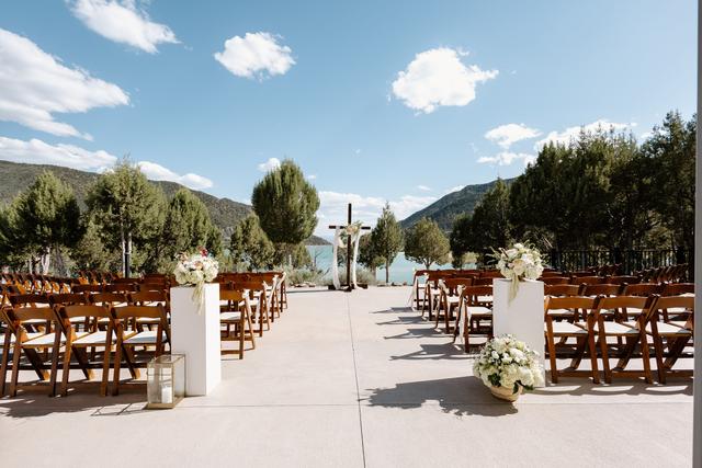 Chelsea Cholas Wedding Planning - 3