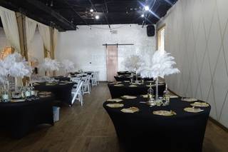 Vintage Ballroom - 23
