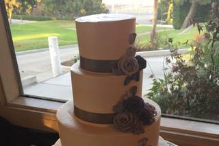 Some Crust Bakery - 33