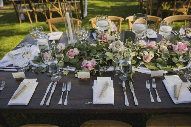 Lori's Flowers - Weddings & Events - 3