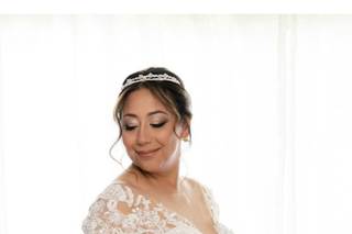 Vanessa Alfaro Bridal & Couture - 8