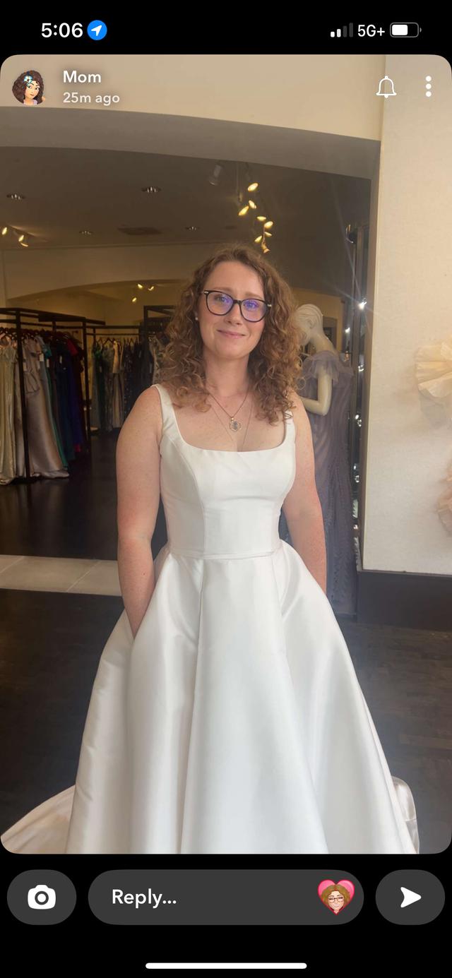 Lady Liz Bridal Alterations & Custom Designs - 1