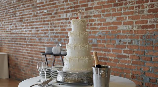How Sweet It Is Cake Studio - 1