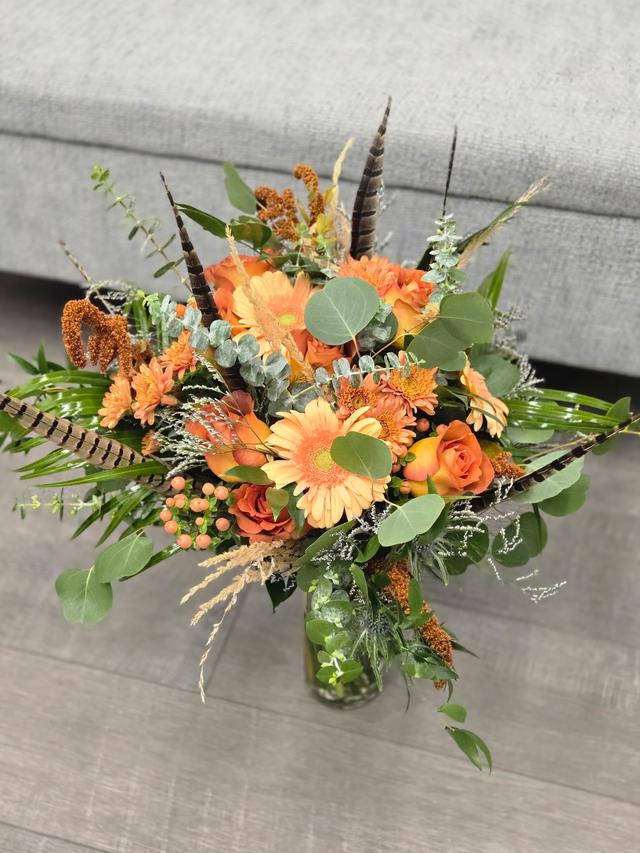 Save the Date Flower and Wedding Studio - 2
