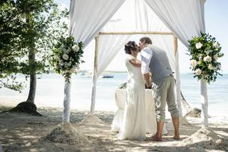 La Barcaza Wedding and Event Boat - 8