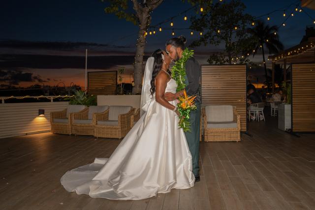 The Leahi Room & Lanai by Deck - 3
