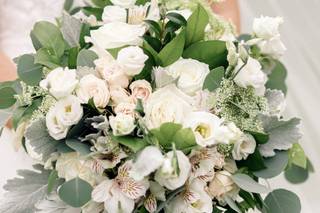 Samantha Greenfield Designs in Floral Artistry - 20