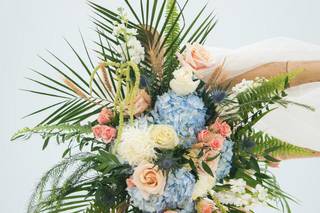 Marco Island Florist  Home & Gifts - 31