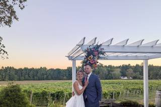 Flag Hill Distillery & Winery - 14