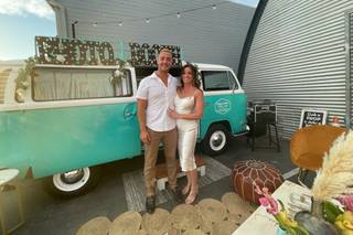 Happy Camper Photo Bus - 41