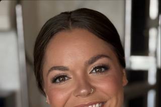 Sara Tamargo Makeup and Hair - 11