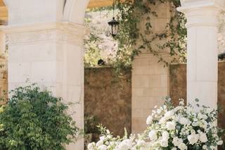 Royal Bee Flower Co. - 5
