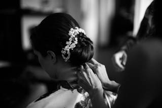 WedLocks Bridal Hair & Makeup - 25