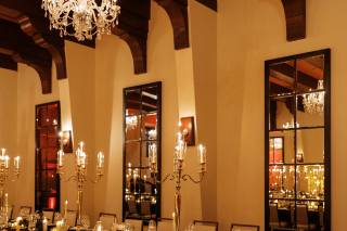 Avant-Garde, William & Company Floral Design Studio - 6