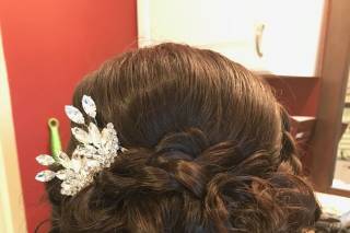 Ashley's Salon - 10