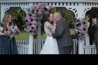 Between the Roses Florist - 6