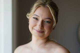 Molly Elise Makeup + Hair - 6
