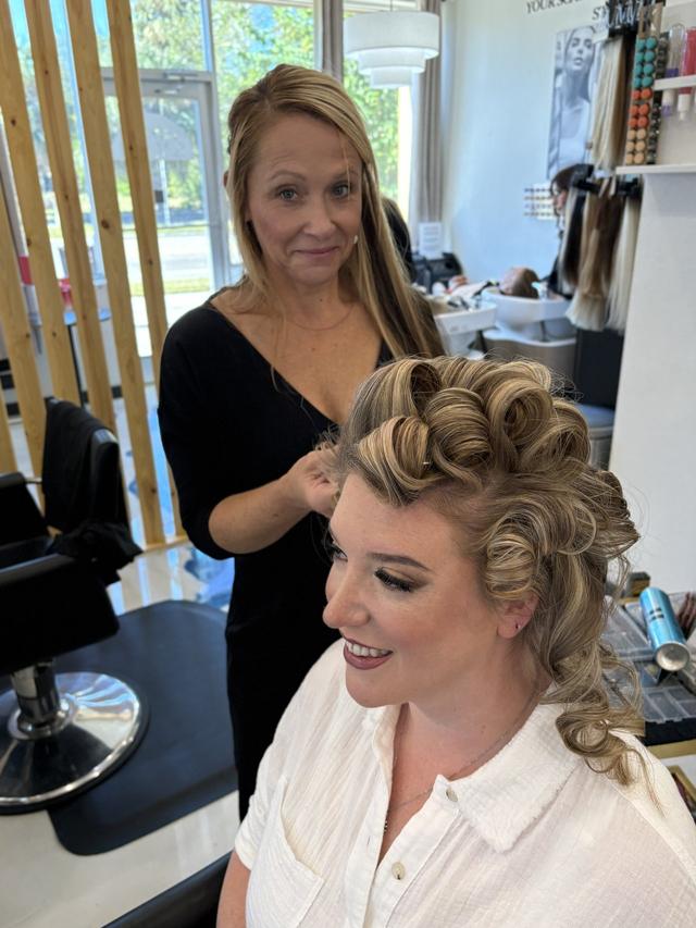 Sharmaines Salon and Day Spa - 3