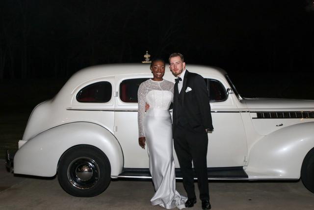 Eagle Crest Limousine Service - 3