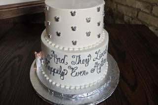 Aggie's Bakery and Cake Shop - 8