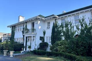 The Finch House - 8