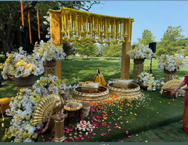 Abhishek Decorators - 1