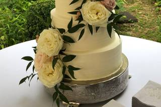 Hallmark Cakes - 20