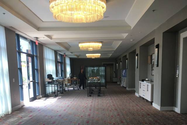 The Baronette Renaissance Detroit-Novi Hotel 2