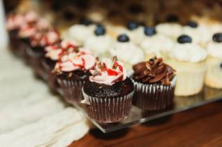 Frosted Swirl Cupcakes - 26
