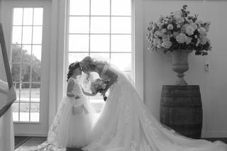 Russell's Photography Studio - 16