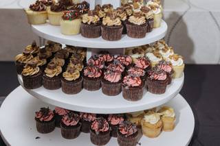 Frosted Swirl Cupcakes - 41