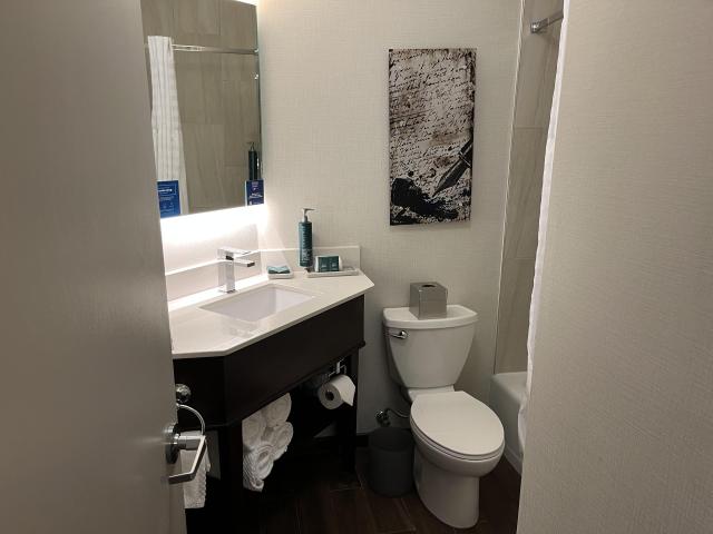 DoubleTree Tysons Corner - 3