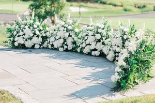 Gray's Florist & Garden Center - 24