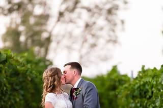 Be Lavish Weddings - Lavish Lark Photography - 44