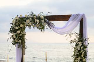 Carolina Almazan Event Planner & Designer - 21